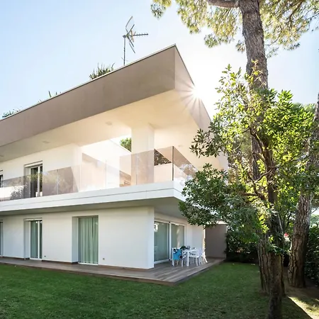 Summer Λινιάνο Σαμπιαντόρο